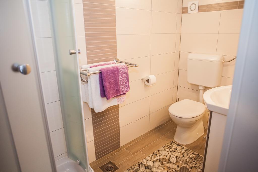 Gabi Rooms & Studio Apartment ロゾヴァック 部屋 写真