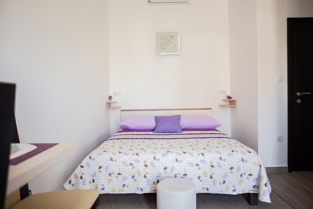 Gabi Rooms & Studio Apartment ロゾヴァック 部屋 写真
