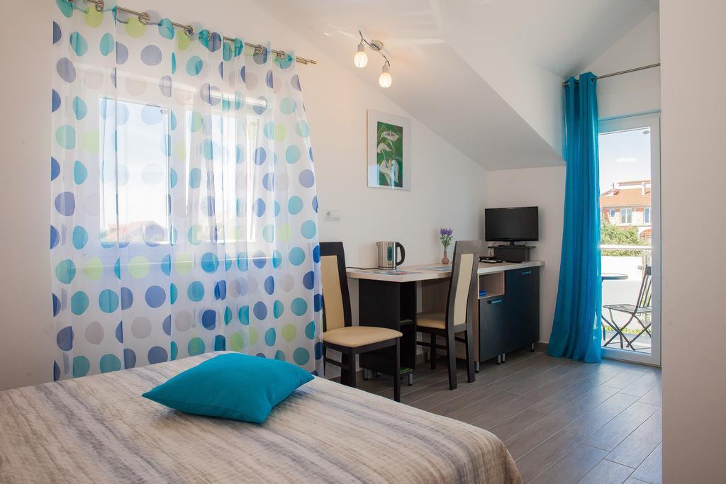Gabi Rooms & Studio Apartment ロゾヴァック 部屋 写真
